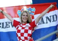 米乐M6-比分胶着的比赛引发球迷热情高涨(比分是啥)