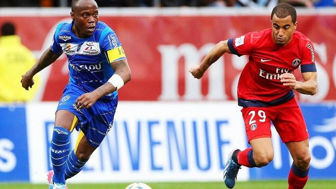 瓦朗谢纳出乎意料逆转取胜，法国联赛再起波澜的简单介绍